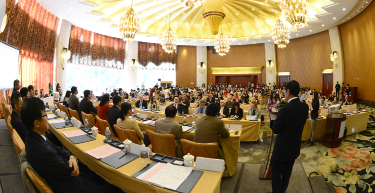 confshICA2013_2