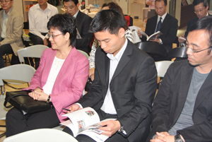 event-2008-11-002 04 zh
